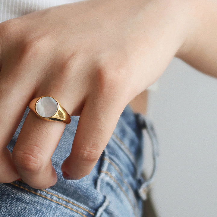 Mother Pearl Ring
