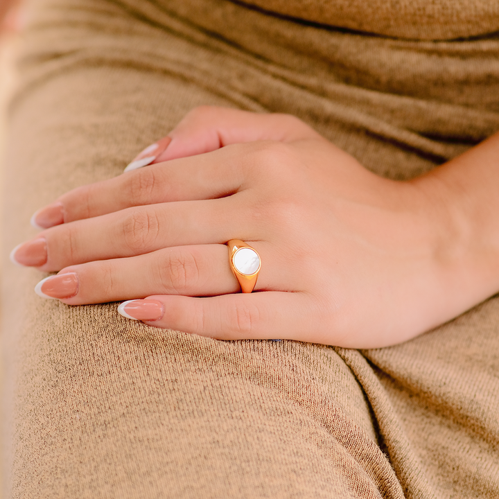 Mother Pearl Ring
